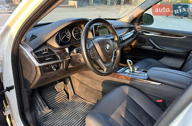 Внедорожник / Кроссовер BMW X5 2014 в Каменец-Подольском
