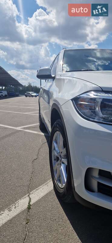 Внедорожник / Кроссовер BMW X5 2015 в Запорожье