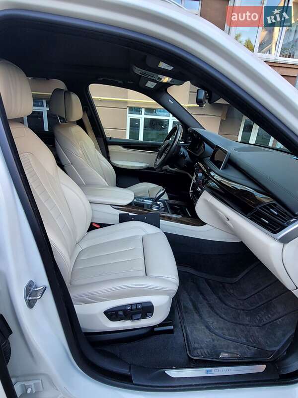 Внедорожник / Кроссовер BMW X5 2017 в Киеве