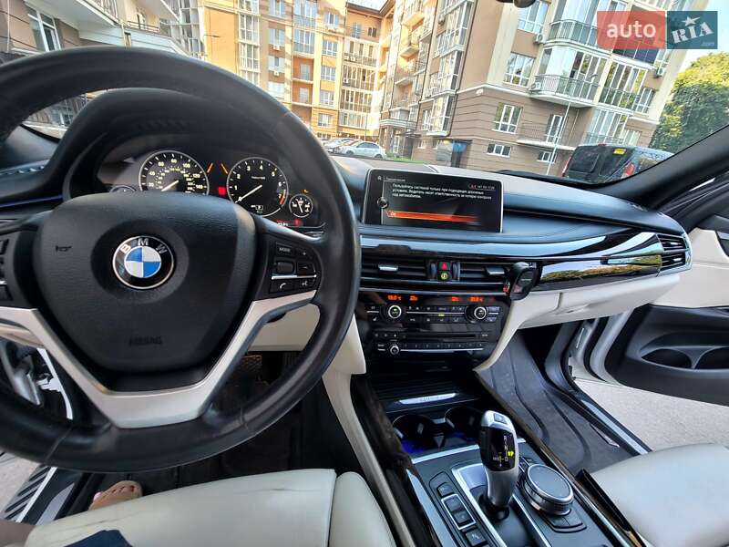 Внедорожник / Кроссовер BMW X5 2017 в Киеве