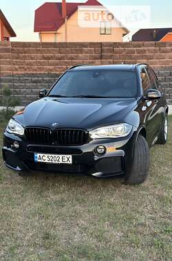 Позашляховик / Кросовер BMW X5 2016 в Луцьку