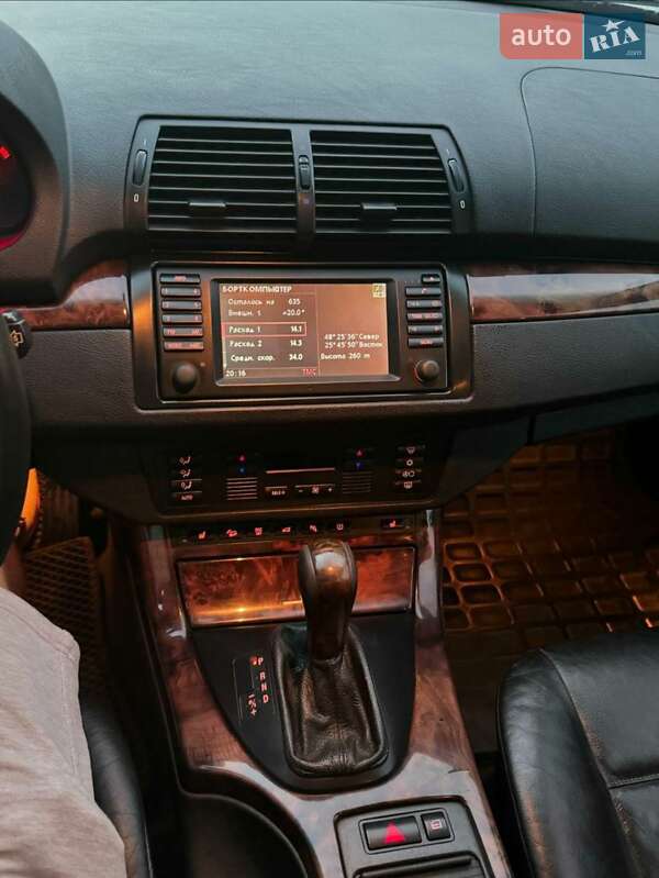 Внедорожник / Кроссовер BMW X5 2005 в Кицмани