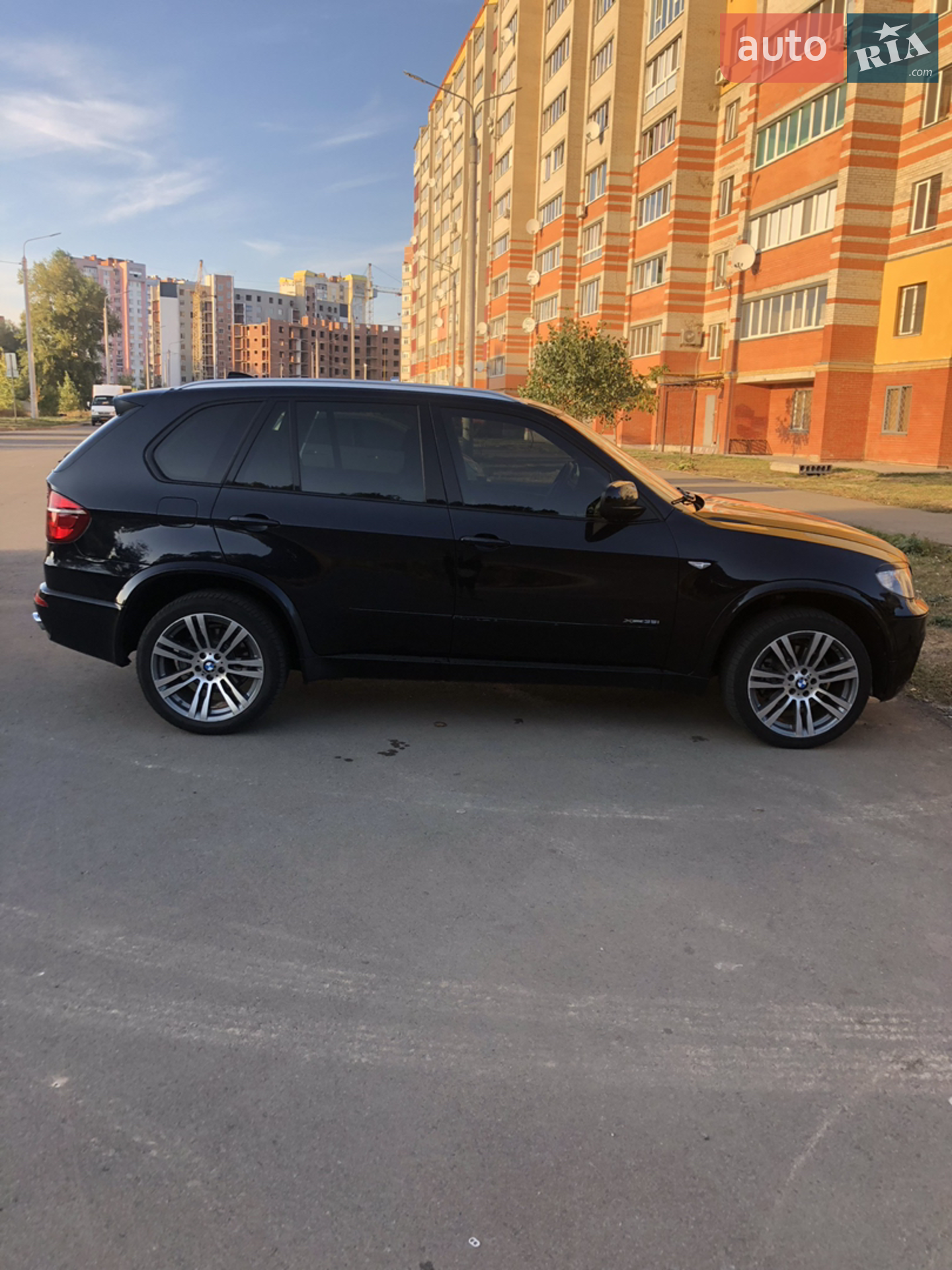 2010 BMW X5 - мініатюра 3