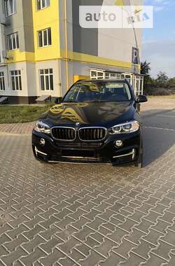 Внедорожник / Кроссовер BMW X5 2016 в Полтаве