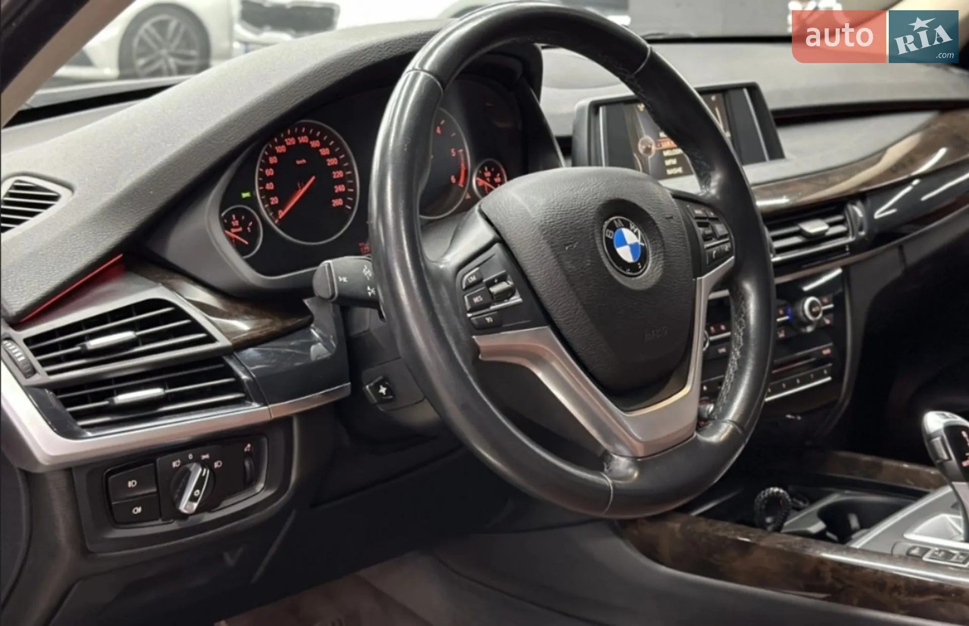 2015 BMW X5 - мініатюра 33