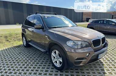 Внедорожник / Кроссовер BMW X5 2011 в Хмельницком