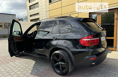 Позашляховик / Кросовер BMW X5 2007 в Чернівцях