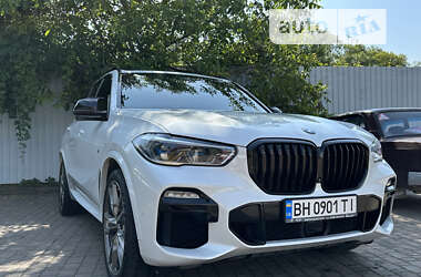 Внедорожник / Кроссовер BMW X5 2021 в 