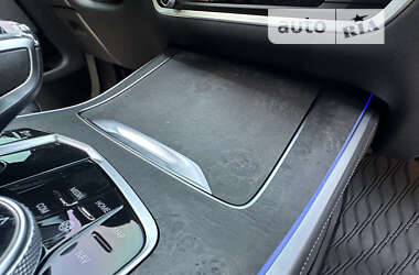 Внедорожник / Кроссовер BMW X5 2021 в 