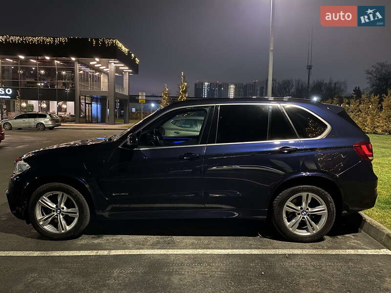 Внедорожник / Кроссовер BMW X5 2016 в Покрове