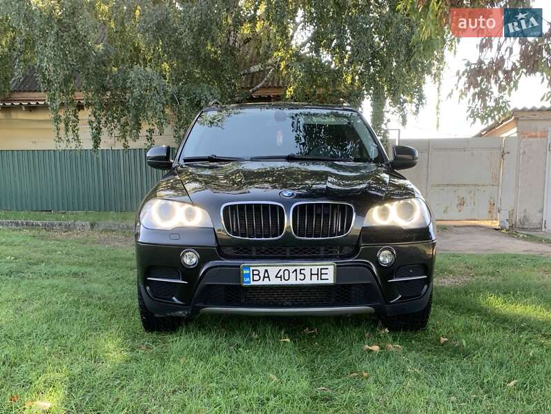 Внедорожник / Кроссовер BMW X5 2010 в Бобринце