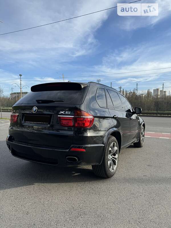 Позашляховик / Кросовер BMW X5 2012 в Києві