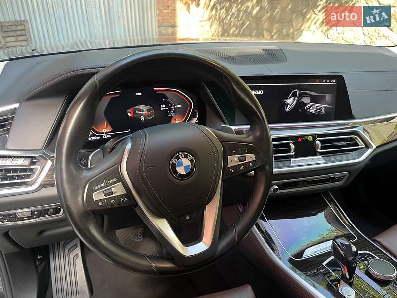 Внедорожник / Кроссовер BMW X5 2019 в Тернополе
