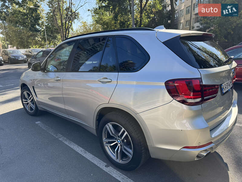 Внедорожник / Кроссовер BMW X5 2016 в Черновцах