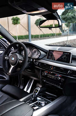Позашляховик / Кросовер BMW X5 2017 в 