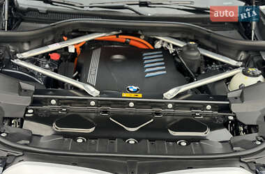 Внедорожник / Кроссовер BMW X5 2022 в 