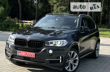 Внедорожник / Кроссовер BMW X5 2015 в Дубно