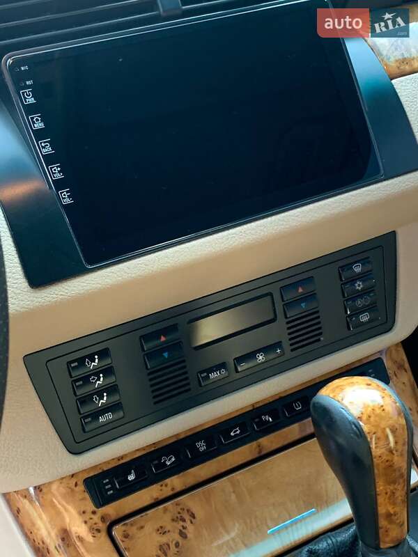 Внедорожник / Кроссовер BMW X5 2004 в Галиче