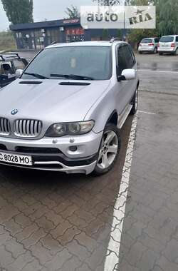 Внедорожник / Кроссовер BMW X5 2001 в Черновцах