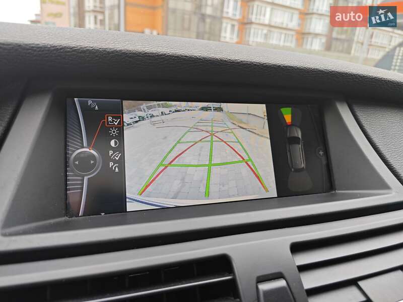 Позашляховик / Кросовер BMW X5 2010 в Львові