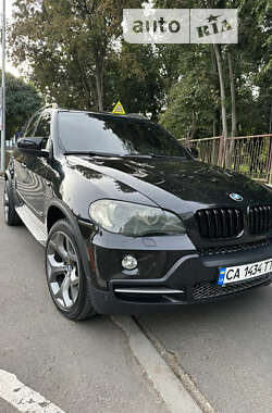 Внедорожник / Кроссовер BMW X5 2008 в Черновцах