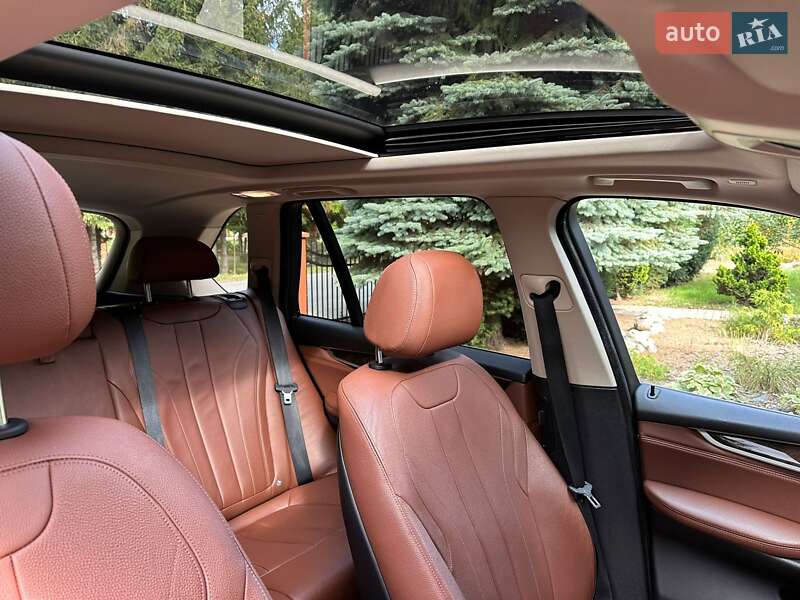 Внедорожник / Кроссовер BMW X5 2015 в Львове