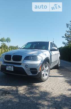 Внедорожник / Кроссовер BMW X5 2011 в Синельниково