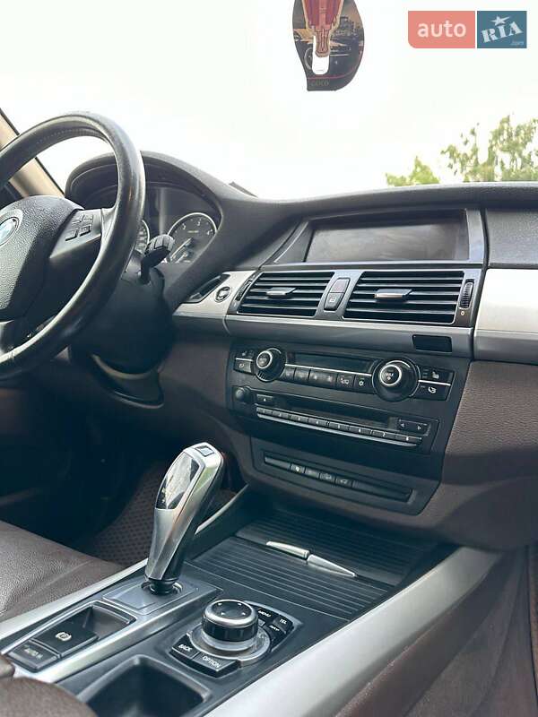 Позашляховик / Кросовер BMW X5 2011 в Могилів-Подільському