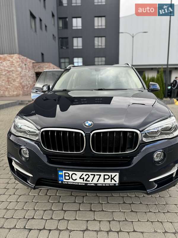 Позашляховик / Кросовер BMW X5 2015 в Львові