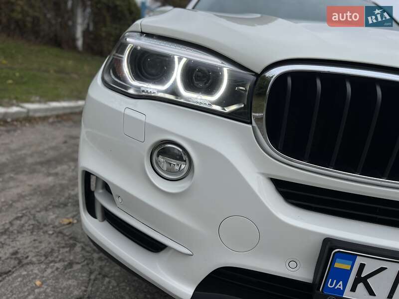 Внедорожник / Кроссовер BMW X5 2016 в Черкассах