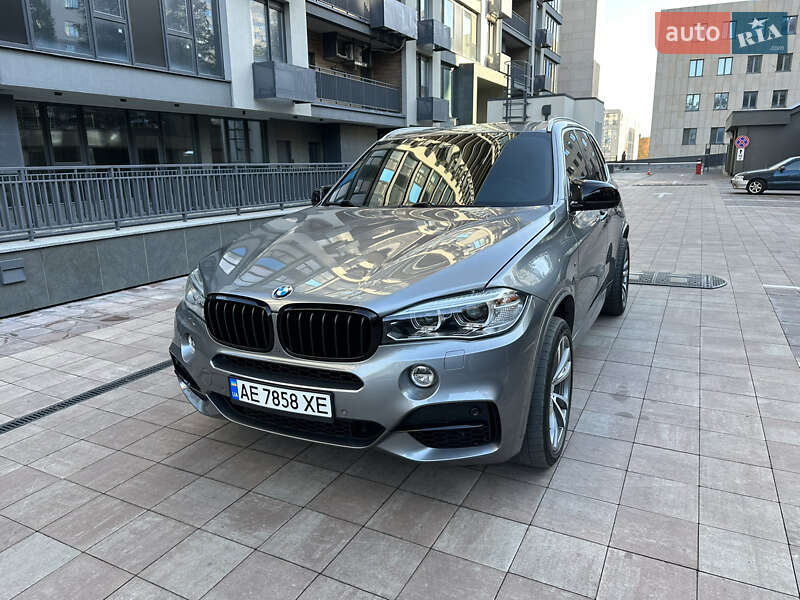 Позашляховик / Кросовер BMW X5 2016 в Дніпрі