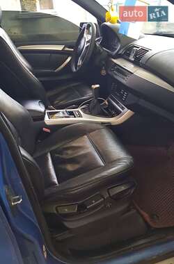 Позашляховик / Кросовер BMW X5 2003 в 