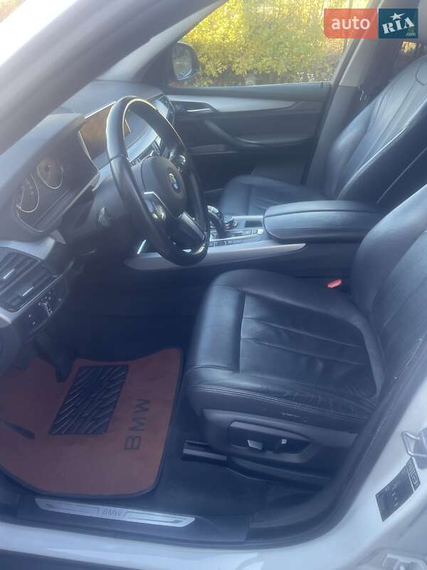 Внедорожник / Кроссовер BMW X5 2014 в Житомире
