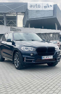 Позашляховик / Кросовер BMW X5 2016 в Львові