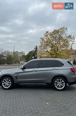Внедорожник / Кроссовер BMW X5 2014 в 
