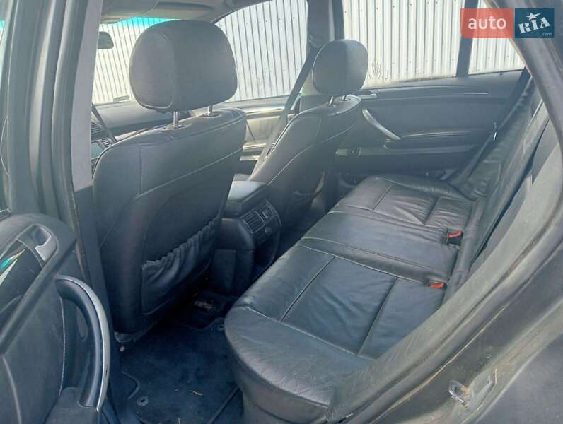 Позашляховик / Кросовер BMW X5 2003 в Луцьку фото 5 Позашляховик / Кросовер BMW X5 2003 в Луцьку