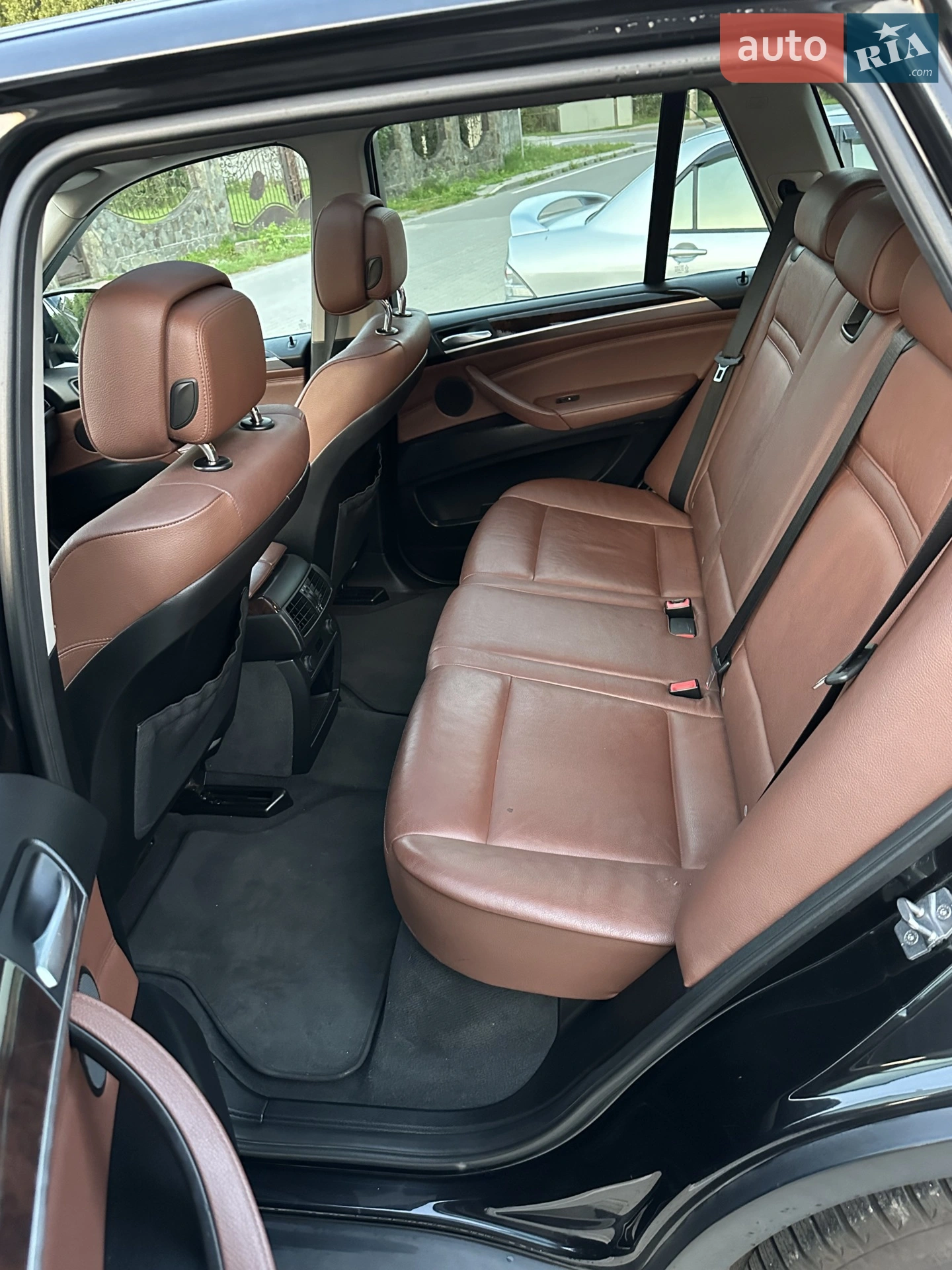 2010 BMW X5 - мініатюра 15