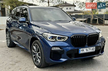 Внедорожник / Кроссовер BMW X5 2020 в 