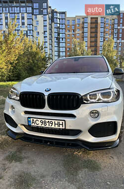 Позашляховик / Кросовер BMW X5 2014 в Луцьку