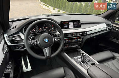 Позашляховик / Кросовер BMW X5 2017 в 