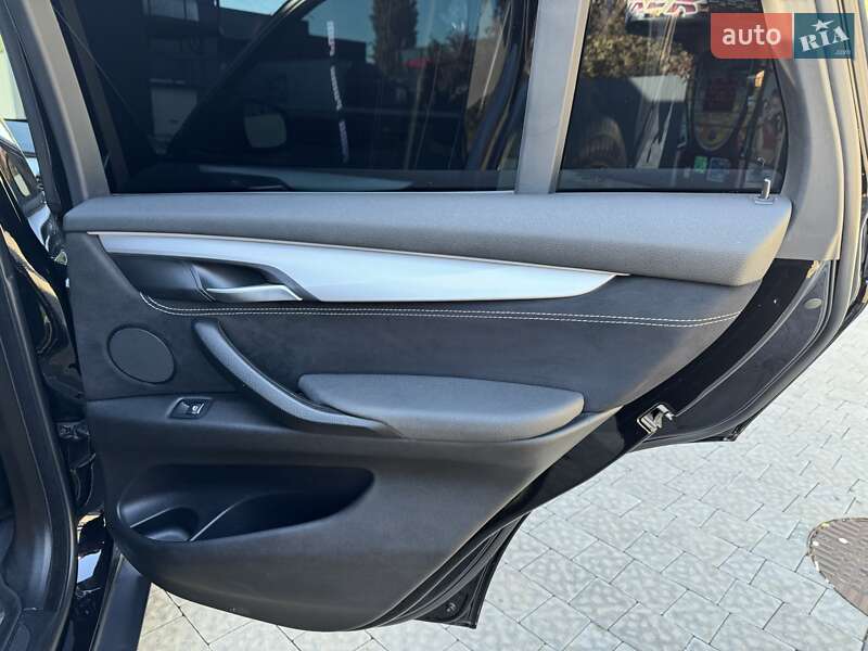 Позашляховик / Кросовер BMW X5 2017 в Ужгороді