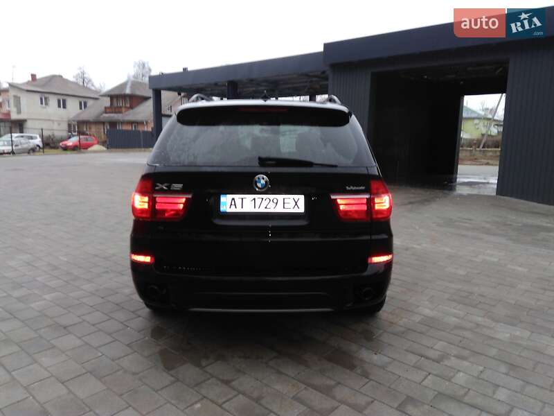 Внедорожник / Кроссовер BMW X5 2011 в Калуше