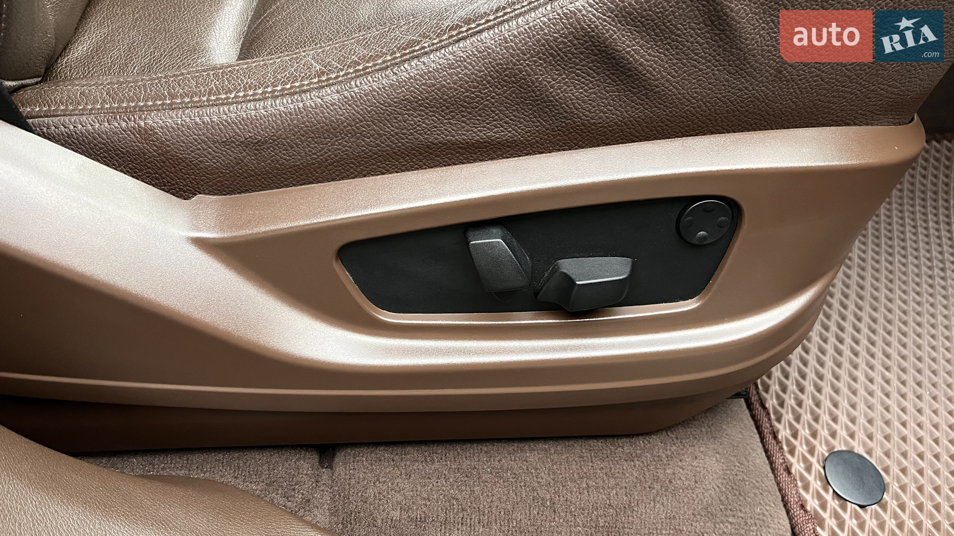 2011 BMW X5 - мініатюра 64