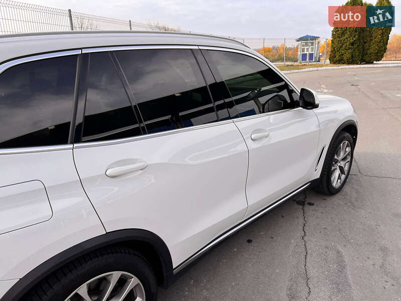 Позашляховик / Кросовер BMW X5 2019 в Полтаві
