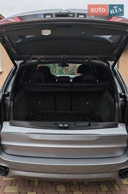 Внедорожник / Кроссовер BMW X5 2016 в 