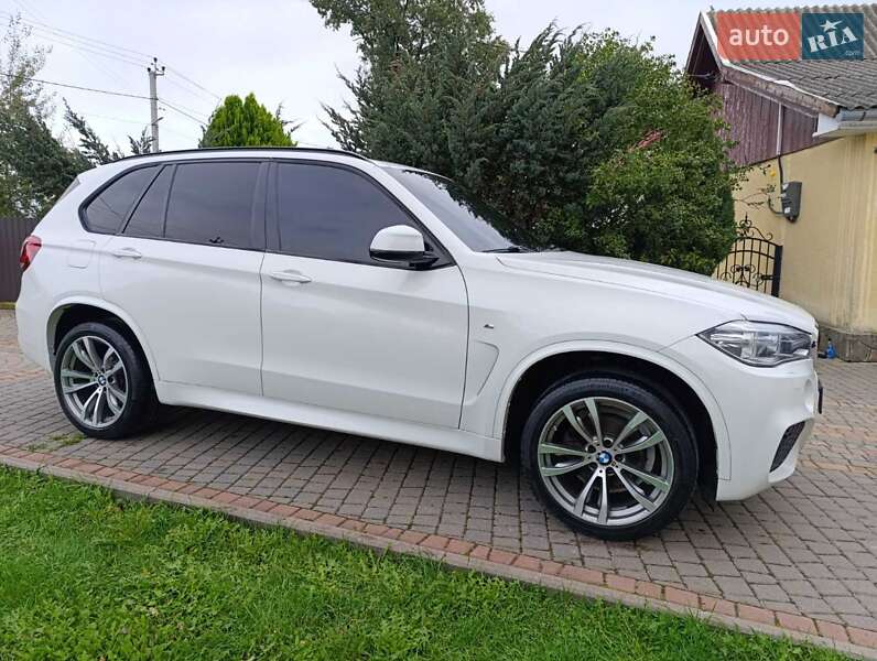 Внедорожник / Кроссовер BMW X5 2015 в Коломые