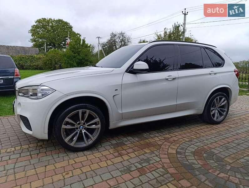 Внедорожник / Кроссовер BMW X5 2015 в Коломые