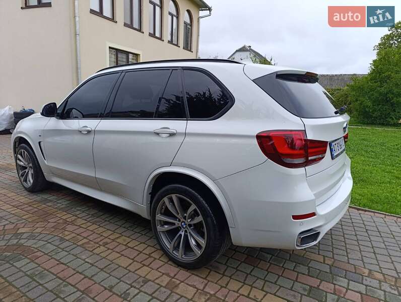 Внедорожник / Кроссовер BMW X5 2015 в Коломые