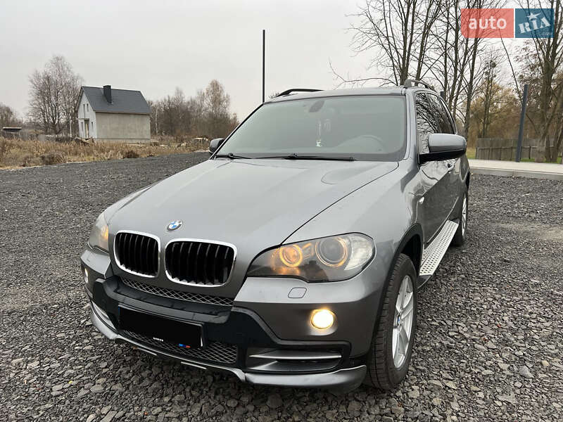 Внедорожник / Кроссовер BMW X5 2007 в Ковеле