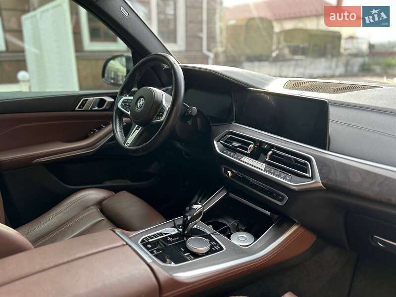 Внедорожник / Кроссовер BMW X5 2020 в Хмельницком